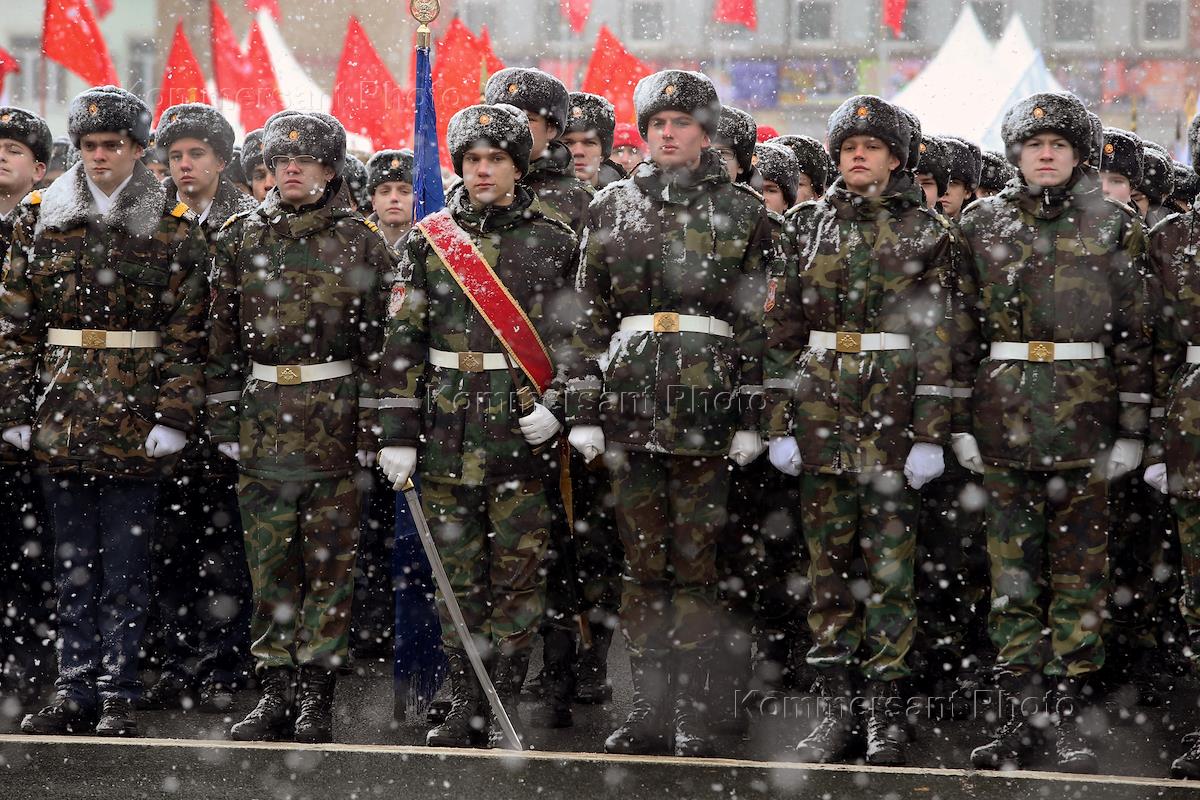 Каким был парад 7 ноября 1941 года на