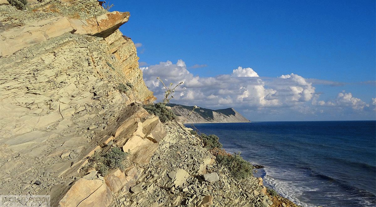 Как нарисовать кавказские горы