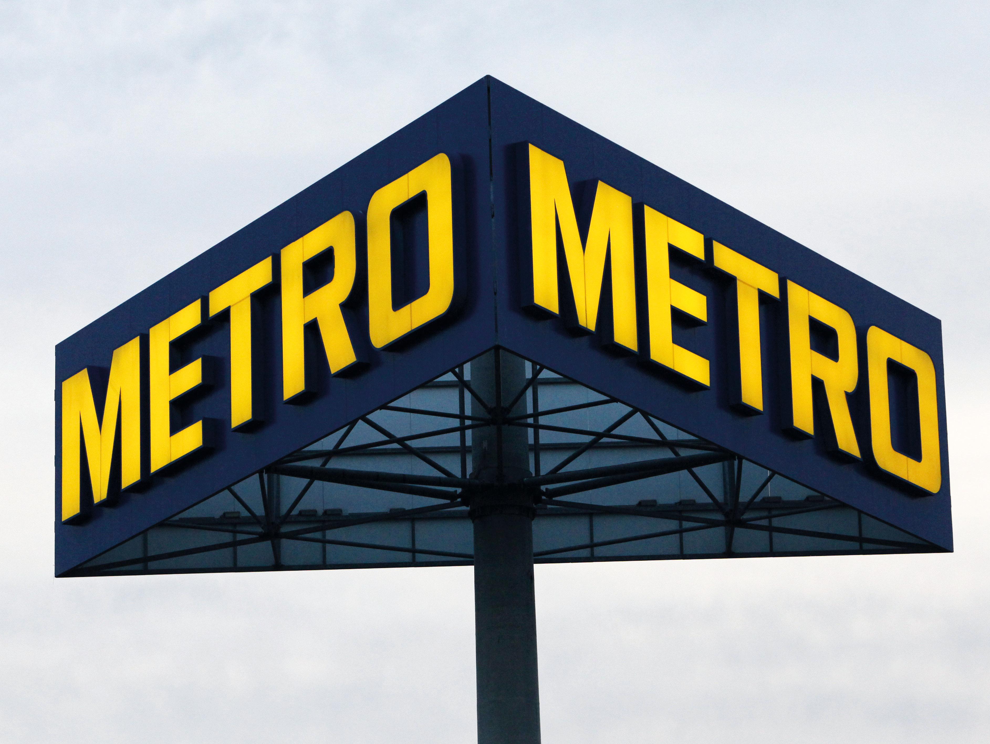 Metro Cash und Logo SB