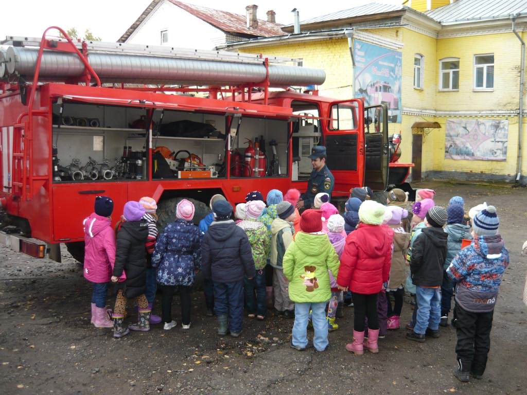 Экскурсия в пожарную часть » Осинники