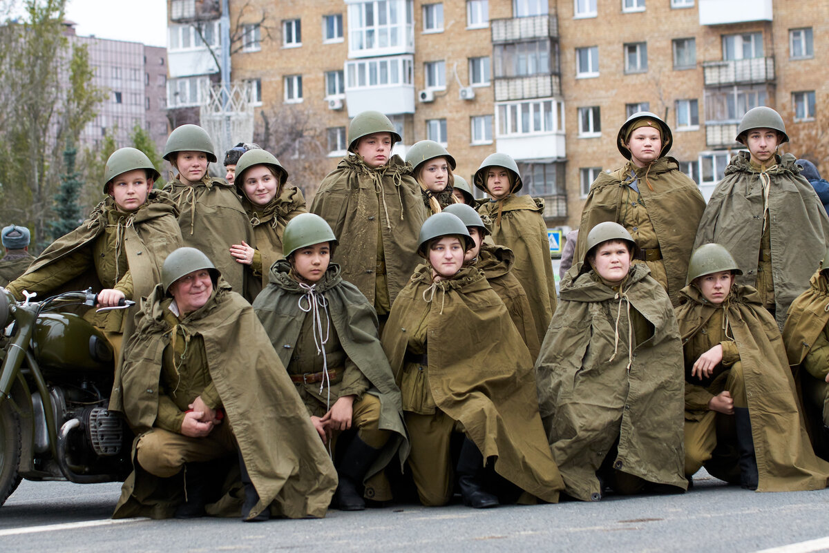 Парад в Куйбышеве | СМИБС